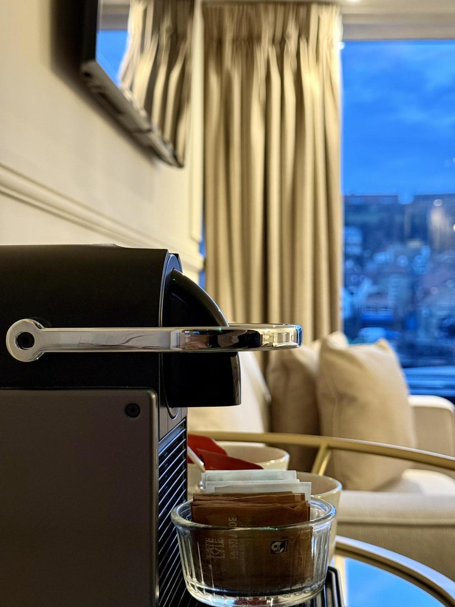 וויטבי Number 3 Pier Road Suites מראה חיצוני תמונה